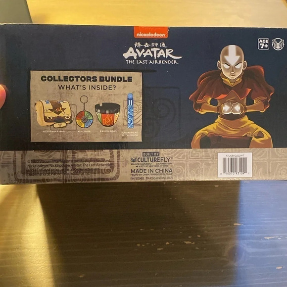 Nickelodeon RARE the Last Airbender Collectors Bundle Box - Picture 4 of 6